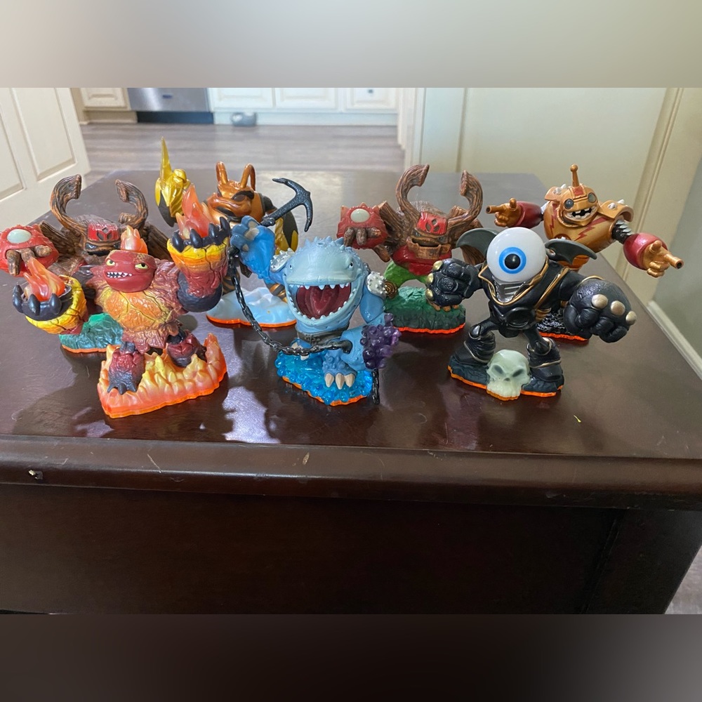 Skylander giants lot of 7